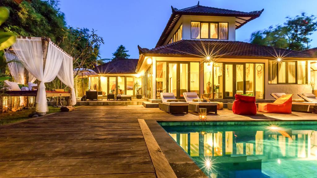 Luxury Villa Kudeta 300M Beach And Heart Of Seminyak Екстериор снимка